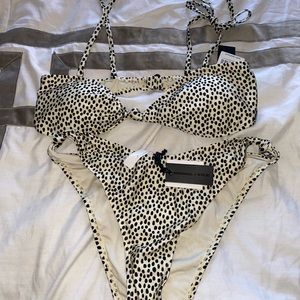 Kendall + Kylie Bikini / New with tags! (Size L)